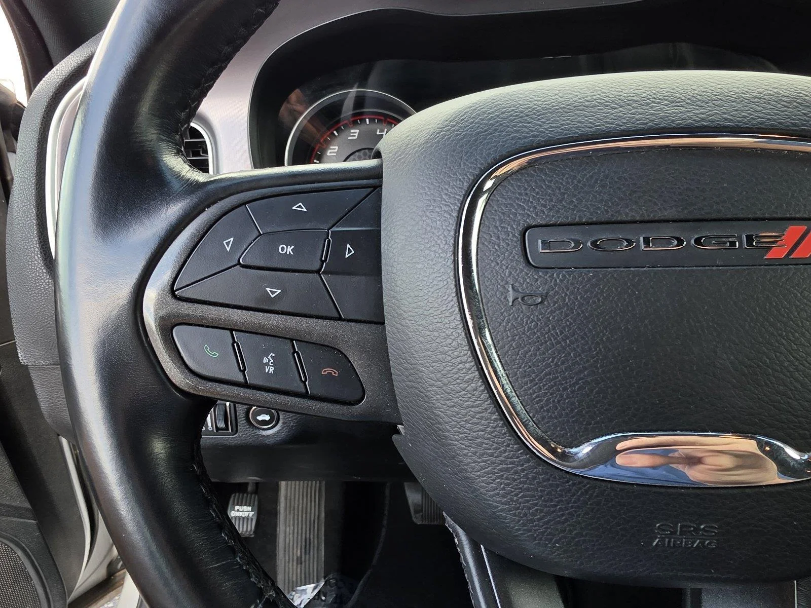 Used 2022 Triple Nickel Clearcoat Dodge SXT image 24