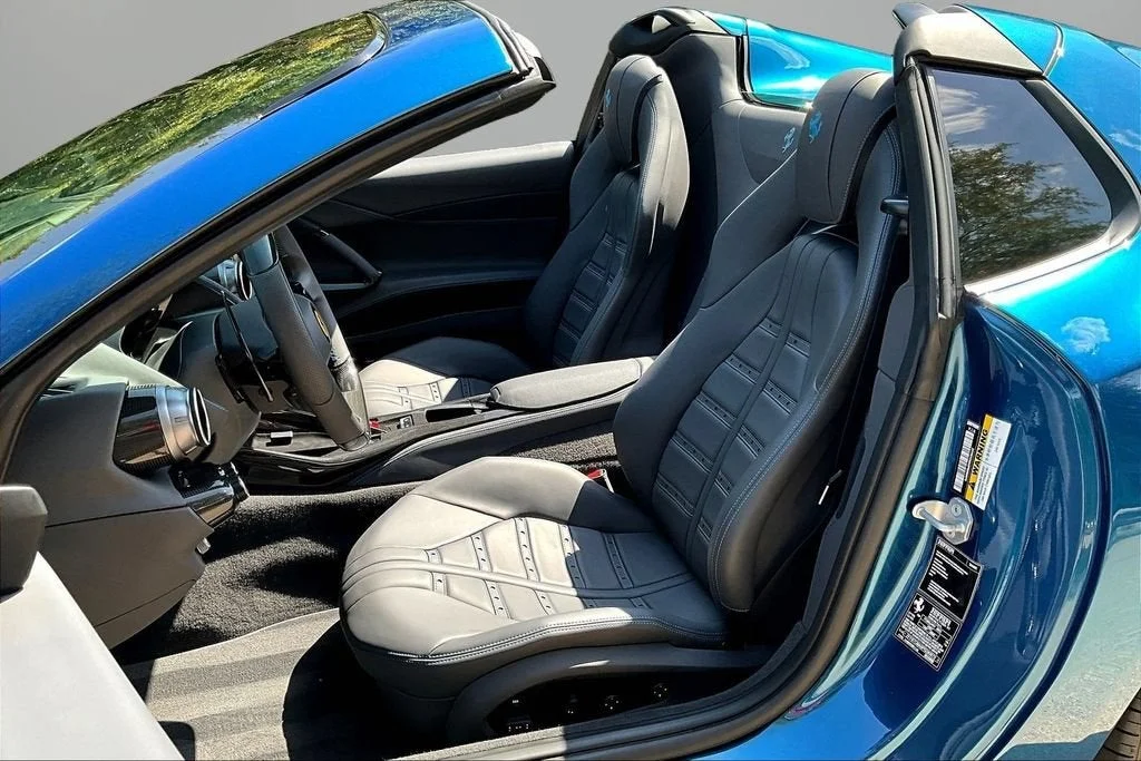 Used 2023 Blu Abu Dhabi Ferrari  image 19