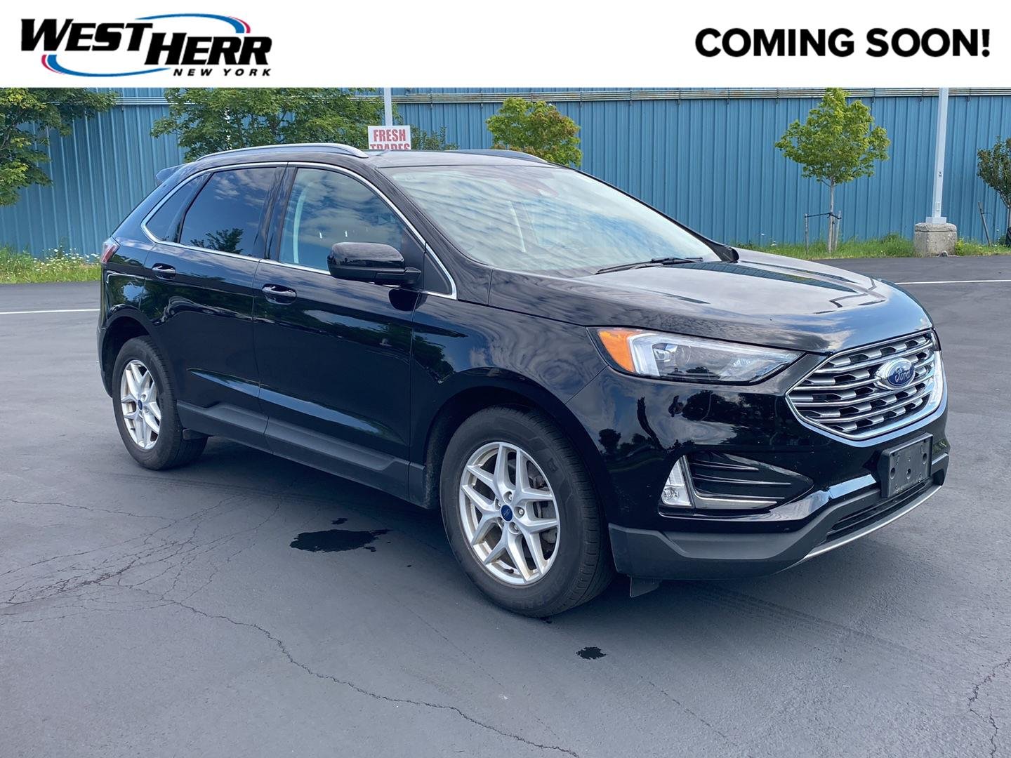 Used 2022 Agate Black Ford SEL image 1