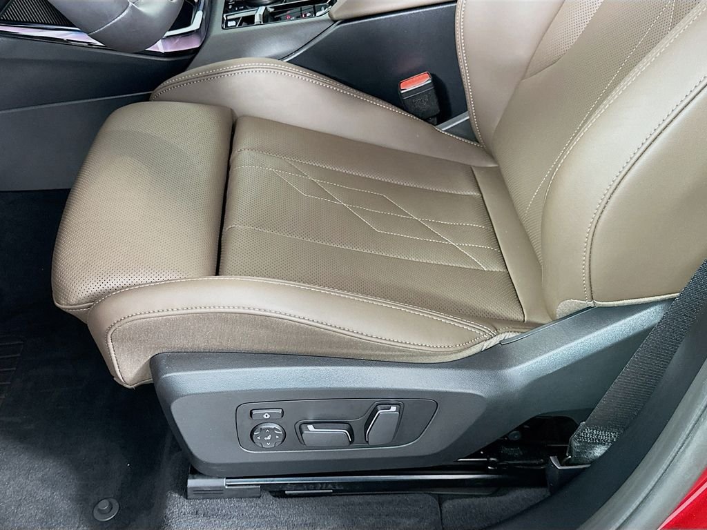 2025 BMW X3 30 - Photo 19