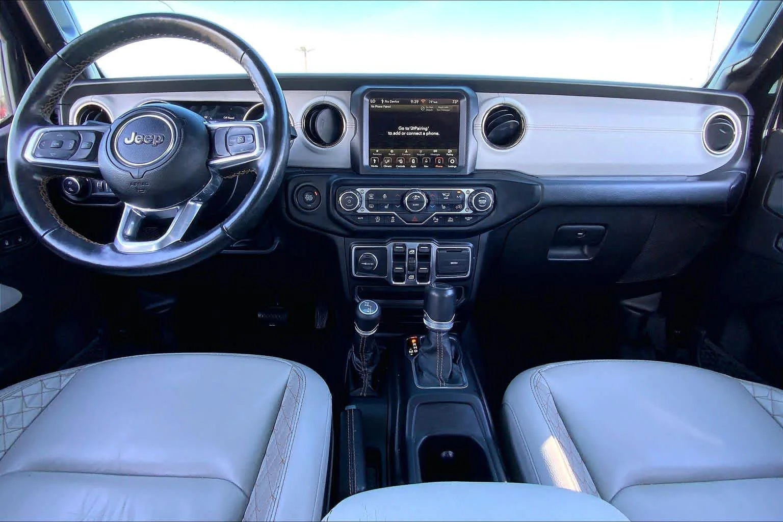 Used 2022 Black Clear Coat Jeep High Altitude image 15