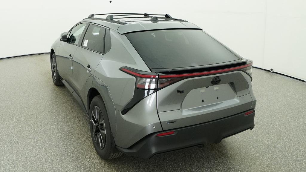 New 2026 Heavy Metal Toyota XLE image 39
