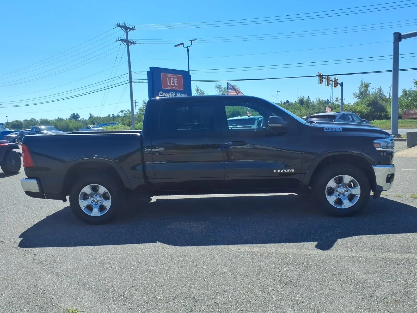 Used 2025 Diamond Black Ram Big Horn/Lone Star image 4