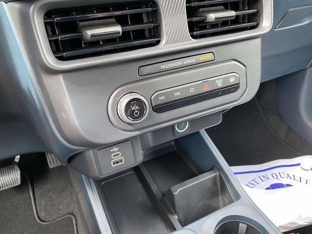 New 2026 Oxford White Ford XL image 14