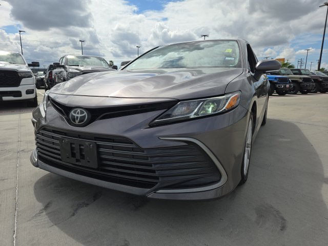Used 2023 Gray Toyota LE image 3