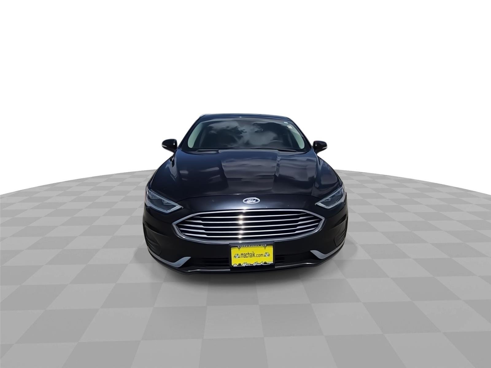 Used 2019 Black Ford SEL image 3