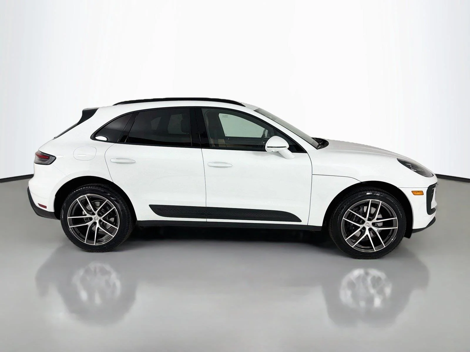 Certified Used 2026 White Porsche T image 30