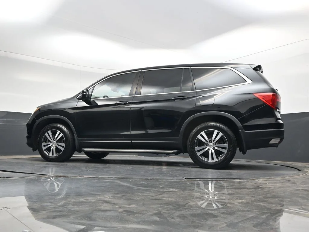 Used 2016  Honda EX-L image 31