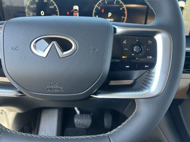 New 2027 DYNAMIC METAL INFINITI Luxe 4WD image 27
