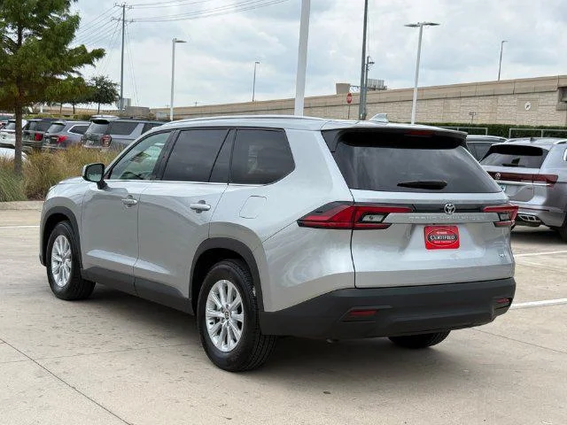 Certified Used 2026 CELESTIAL SILVER Toyota XLE image 39