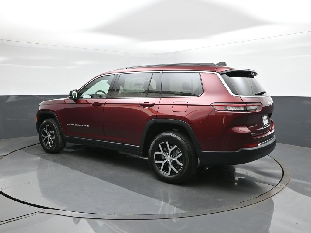 New 2025 Velvet Red Pearl-Coat Exterior Paint Jeep Limited image 5