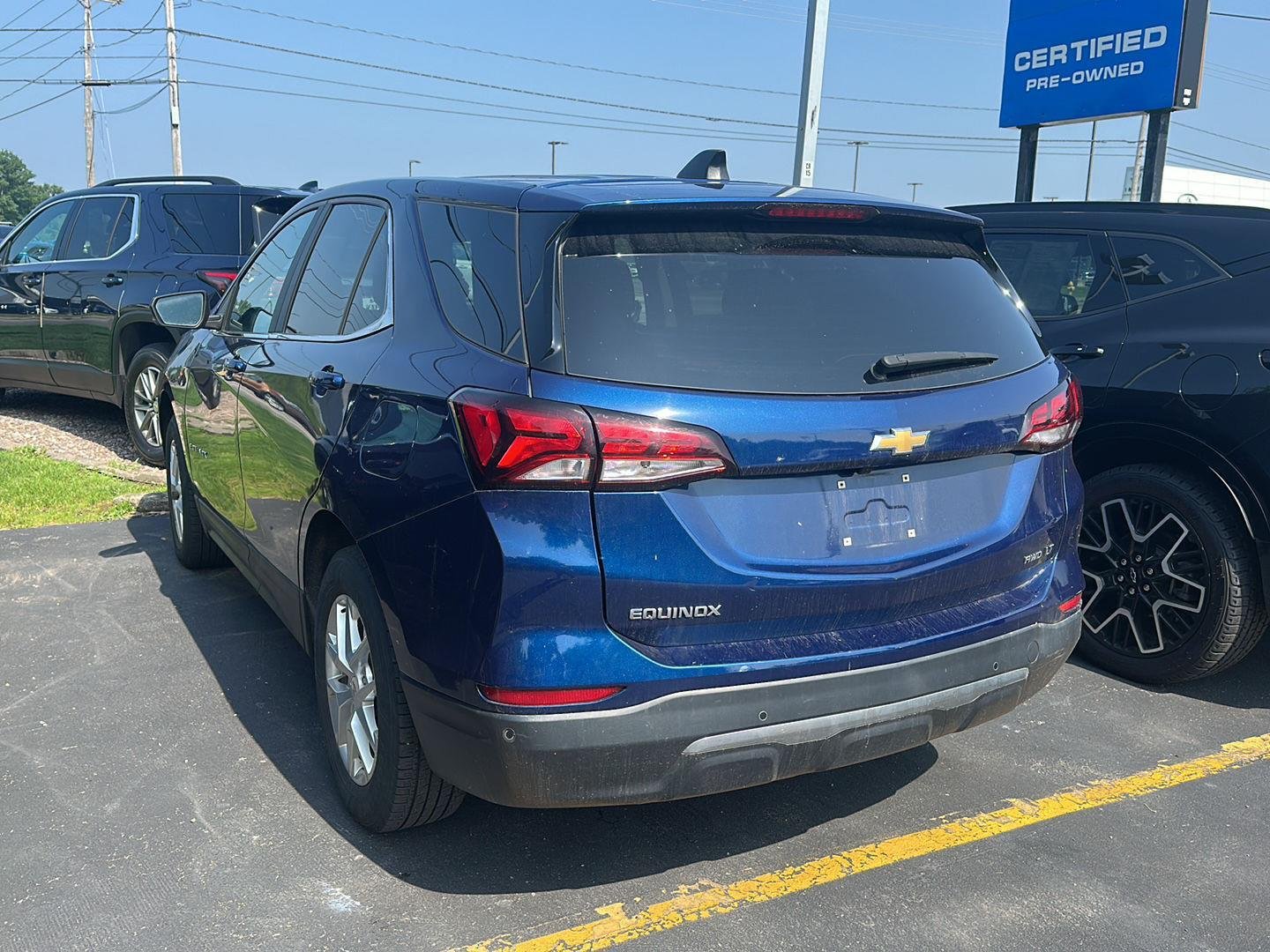 Used 2022 Blue Glow Metallic Chevrolet LT image 4