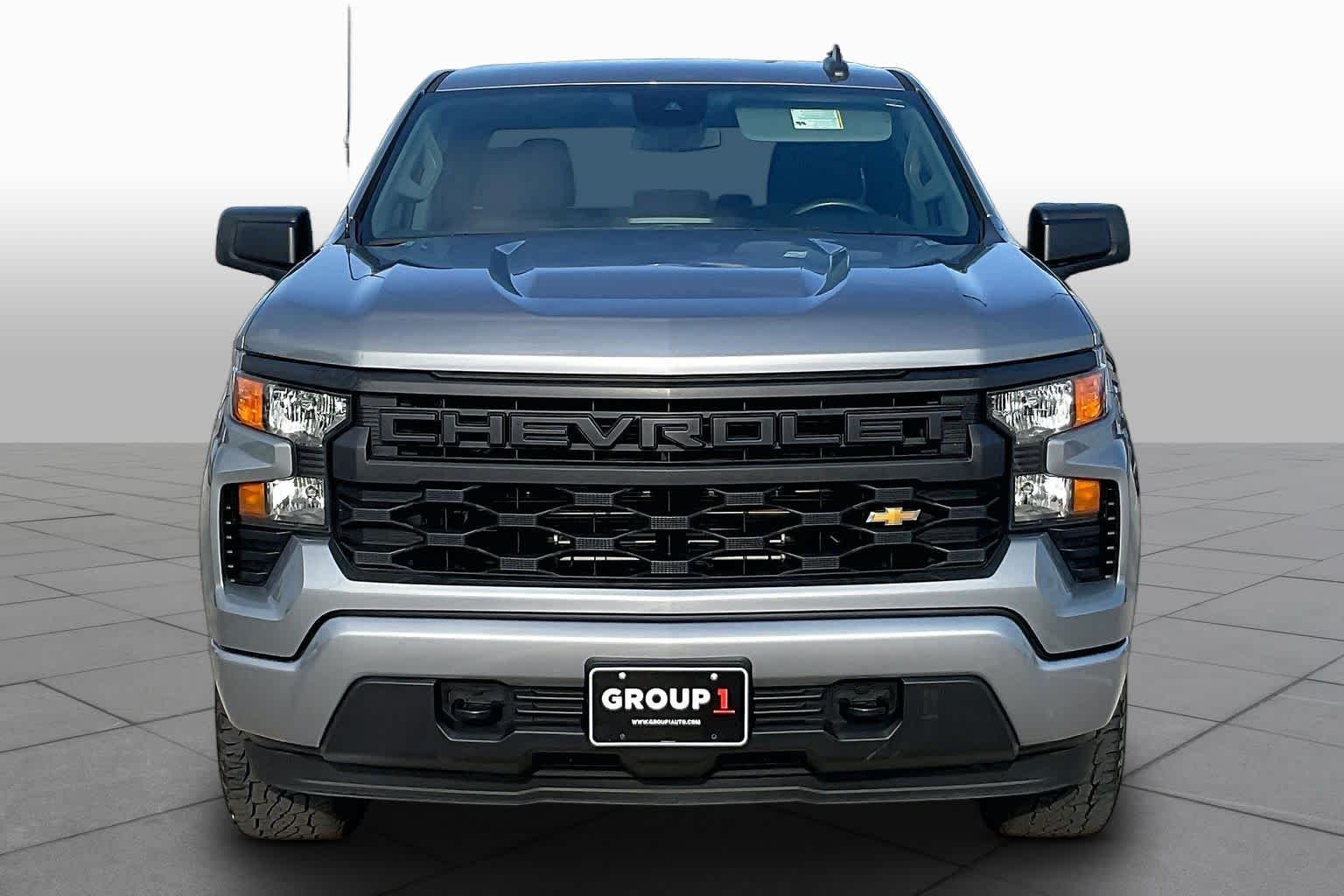 Used 2023 Sterling Gray Metallic Chevrolet Custom image 4