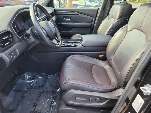 2025 Honda Pilot Black Edition - Photo 18