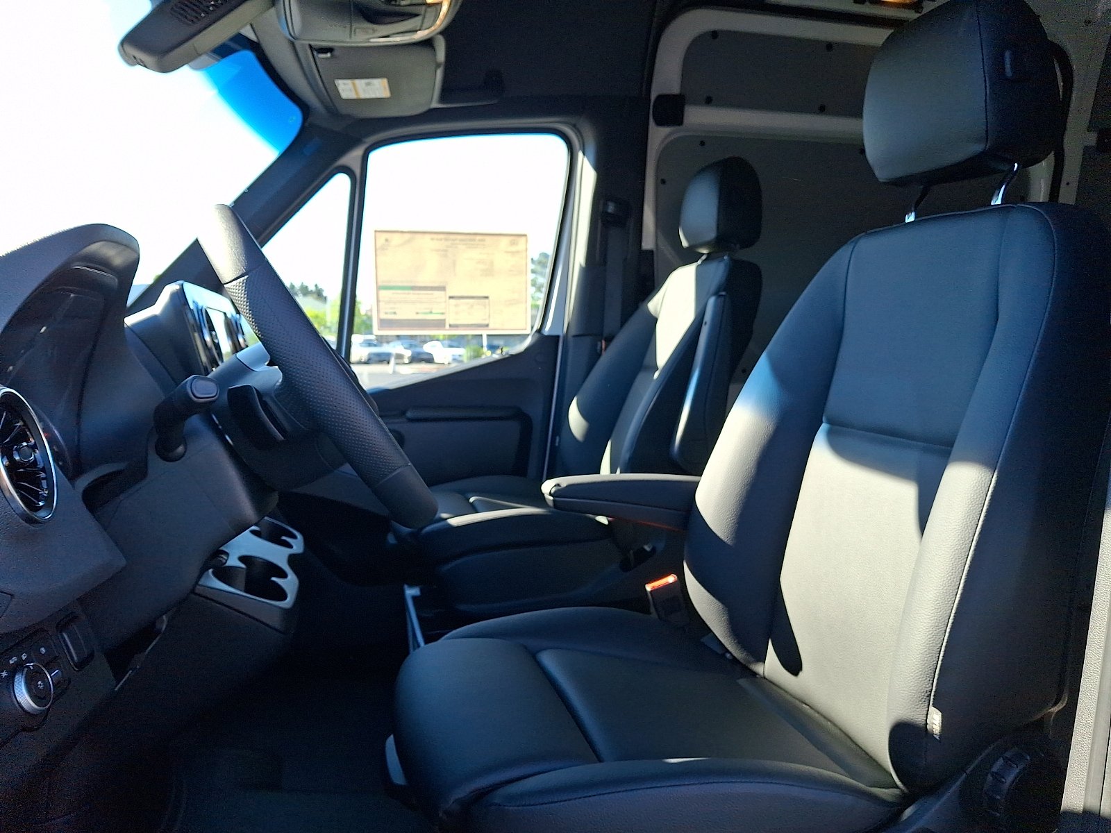 New 2026 Arctic White Mercedes-Benz Standard Roof 4-Cyl Diesel image 9