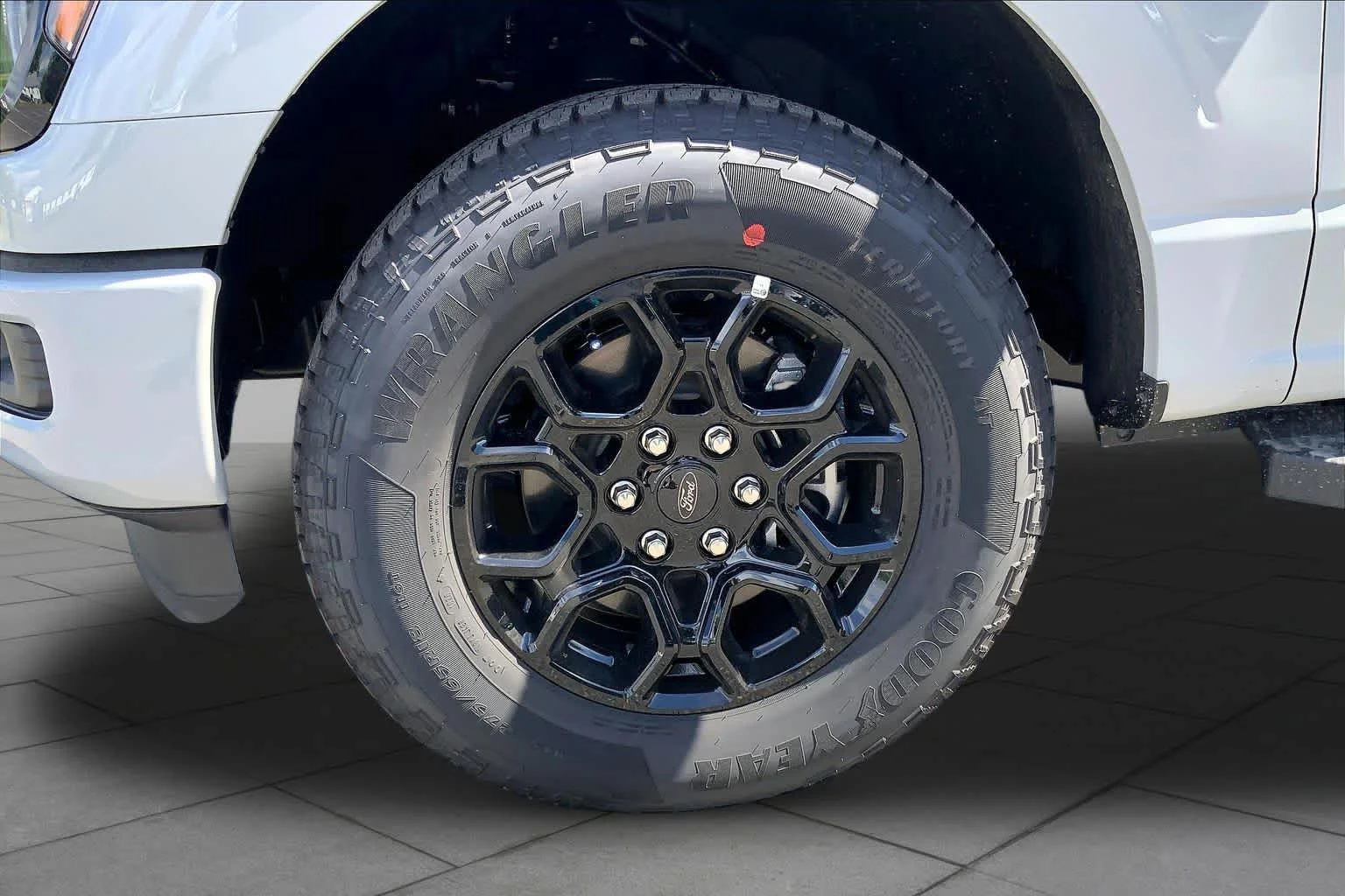 New 2026 Avalanche Ford XLT image 17