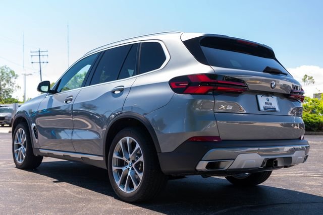 Certified Used 2024 Skyscraper Grey Metallic BMW xDrive40i image 2