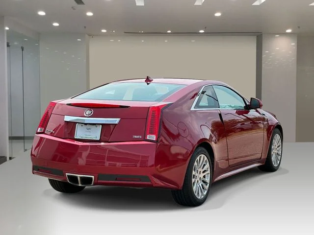 Used 2013 Red Cadillac Performance image 4