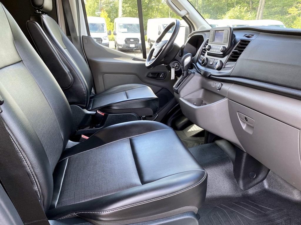 Used 2023 White Ford  image 21