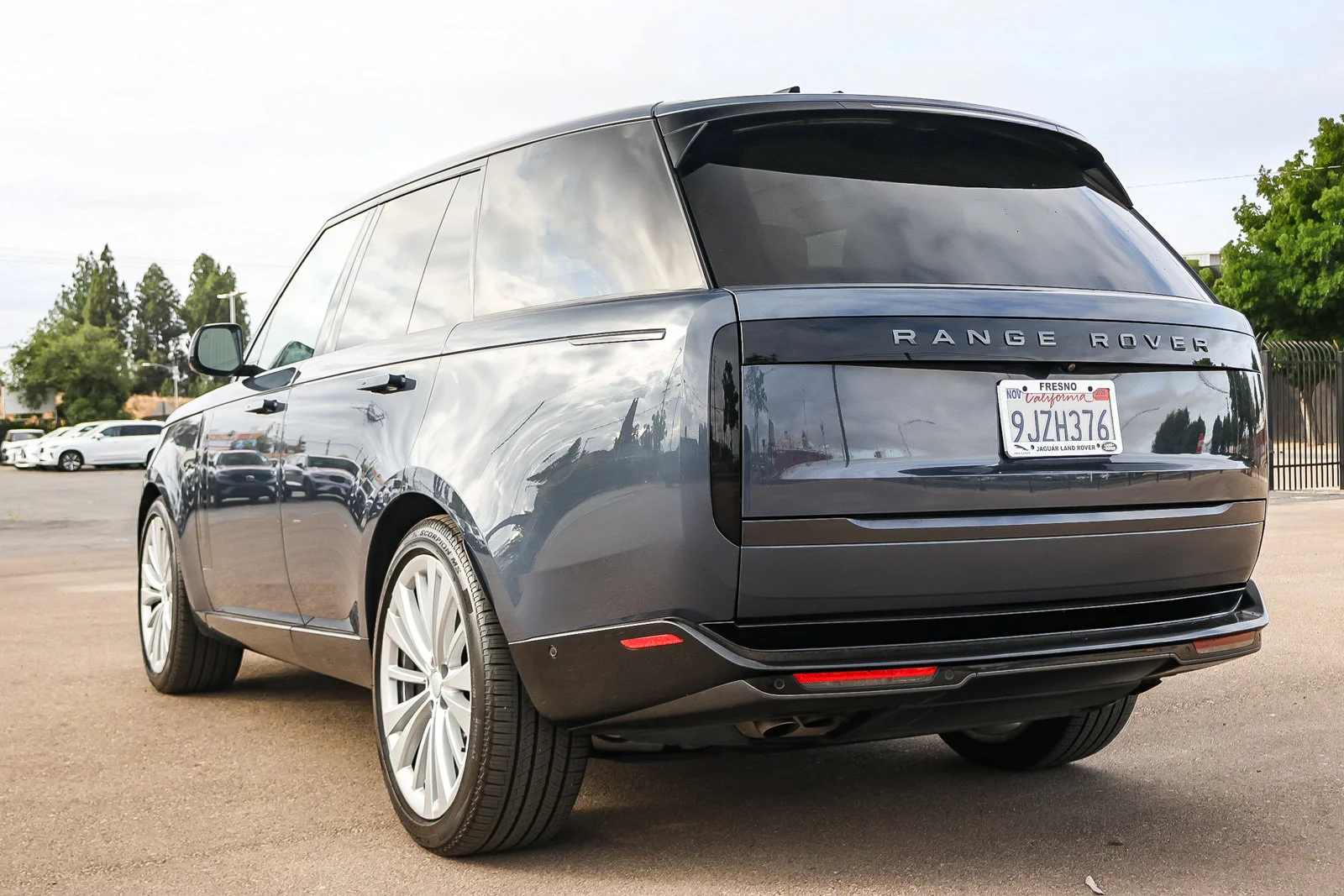 2024 Land Rover Range Rover SE - Photo 7