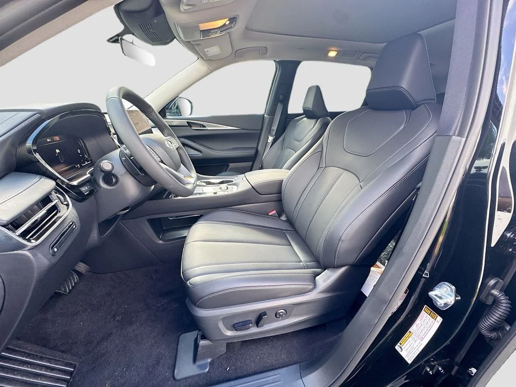 New 2027 BLACK OBSIDIAN INFINITI Pure FWD image 21