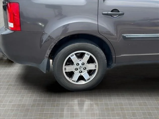 Used 2012 Beige Honda LX image 14