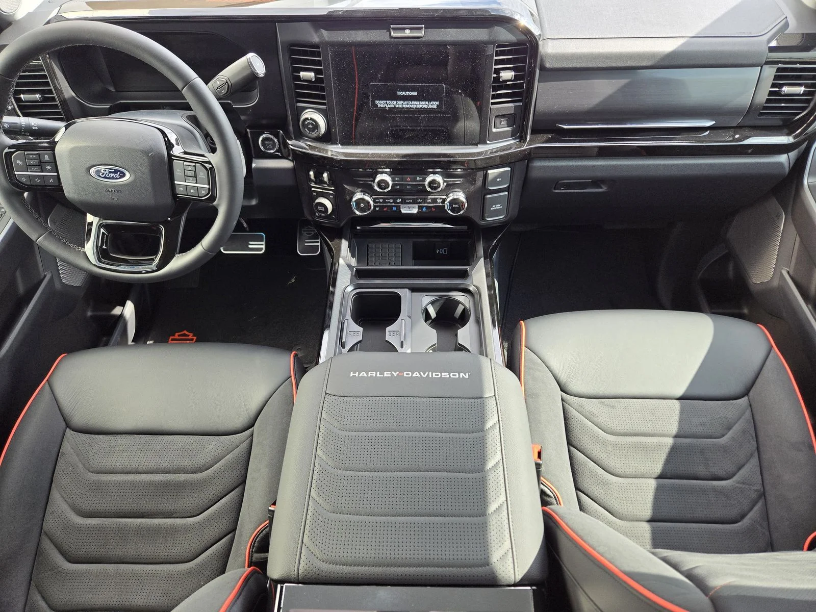New 2026 Agate Black Metallic Ford F-250® Lariat® image 17