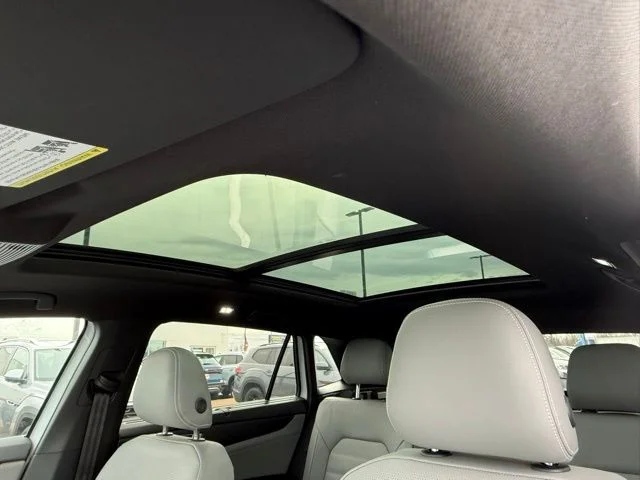 New 2026 White Volkswagen 2.0T SEL R-Line Black image 7