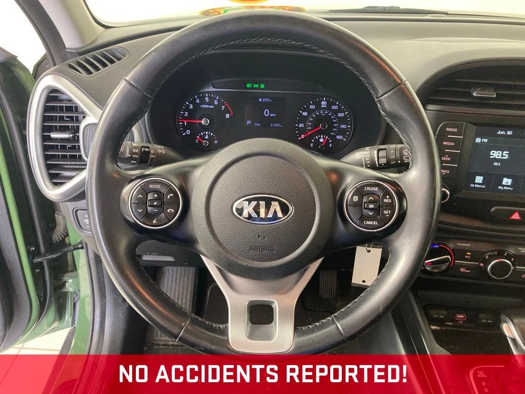 Used 2020 Green Kia X-Line image 6