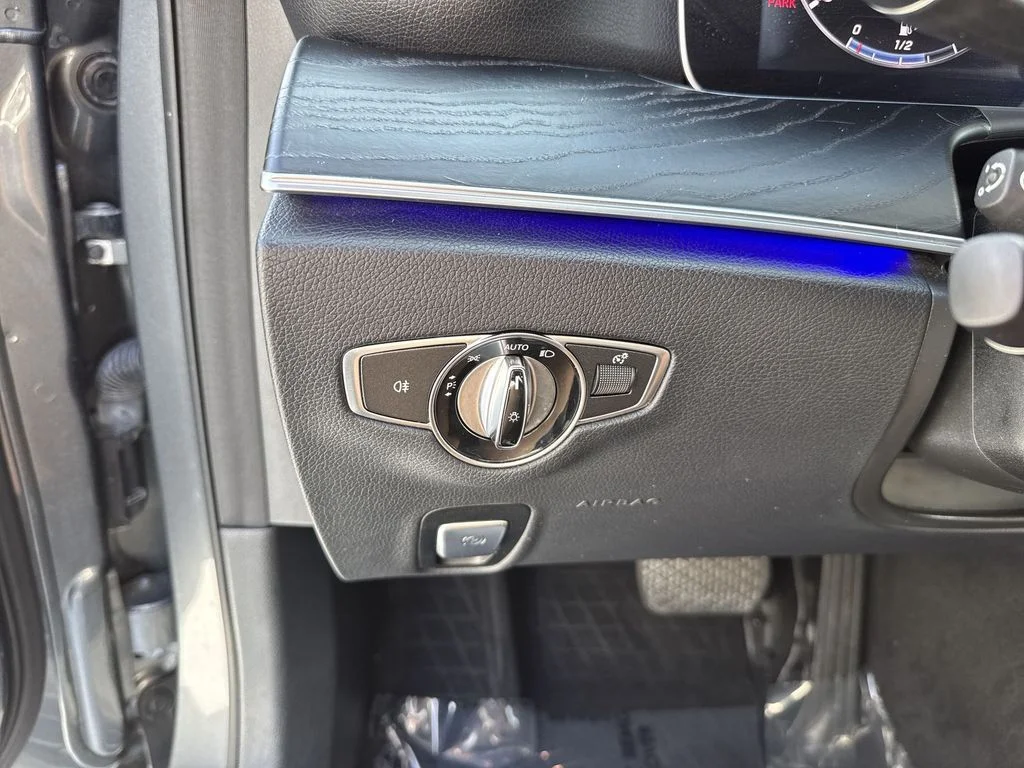 Used 2018 Selenite Gray Metallic Mercedes-Benz E 300 4MATIC® image 57