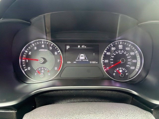 Used 2022 Aurora Black Kia LXS image 29