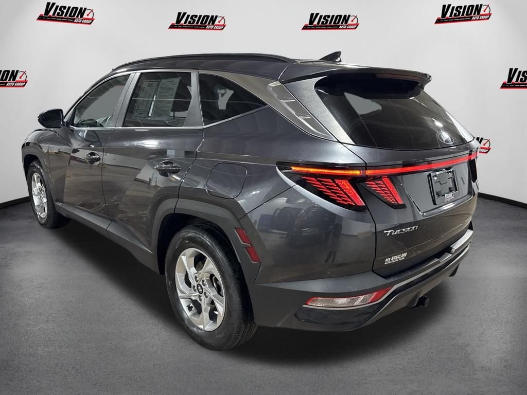 Used 2022 Gray Hyundai SEL image 7