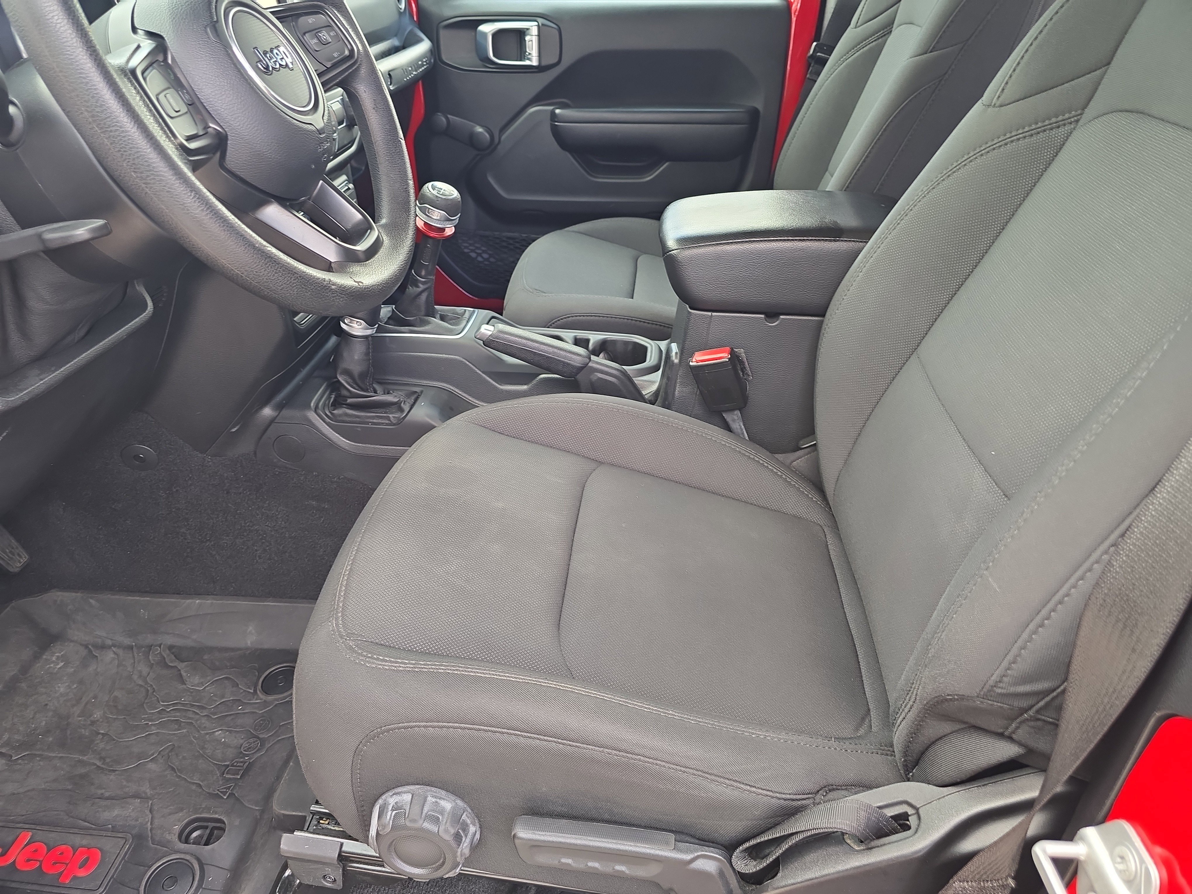 2021 Jeep Wrangler Sport - Photo 13