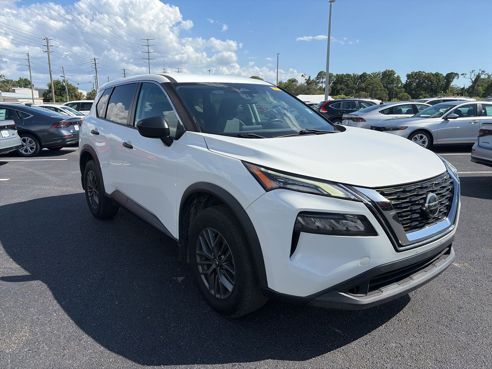 2021 Nissan Rogue S FWD's photo