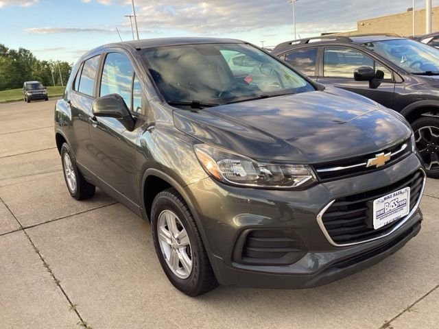 Used 2020 Gray Chevrolet LS image 9