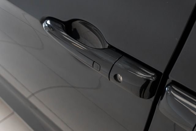 Used 2020 Black Chrysler Touring image 8