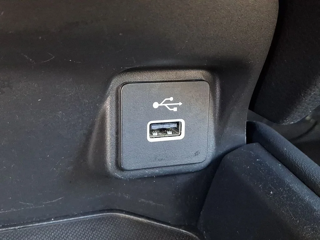 Used 2025  Honda LX image 23