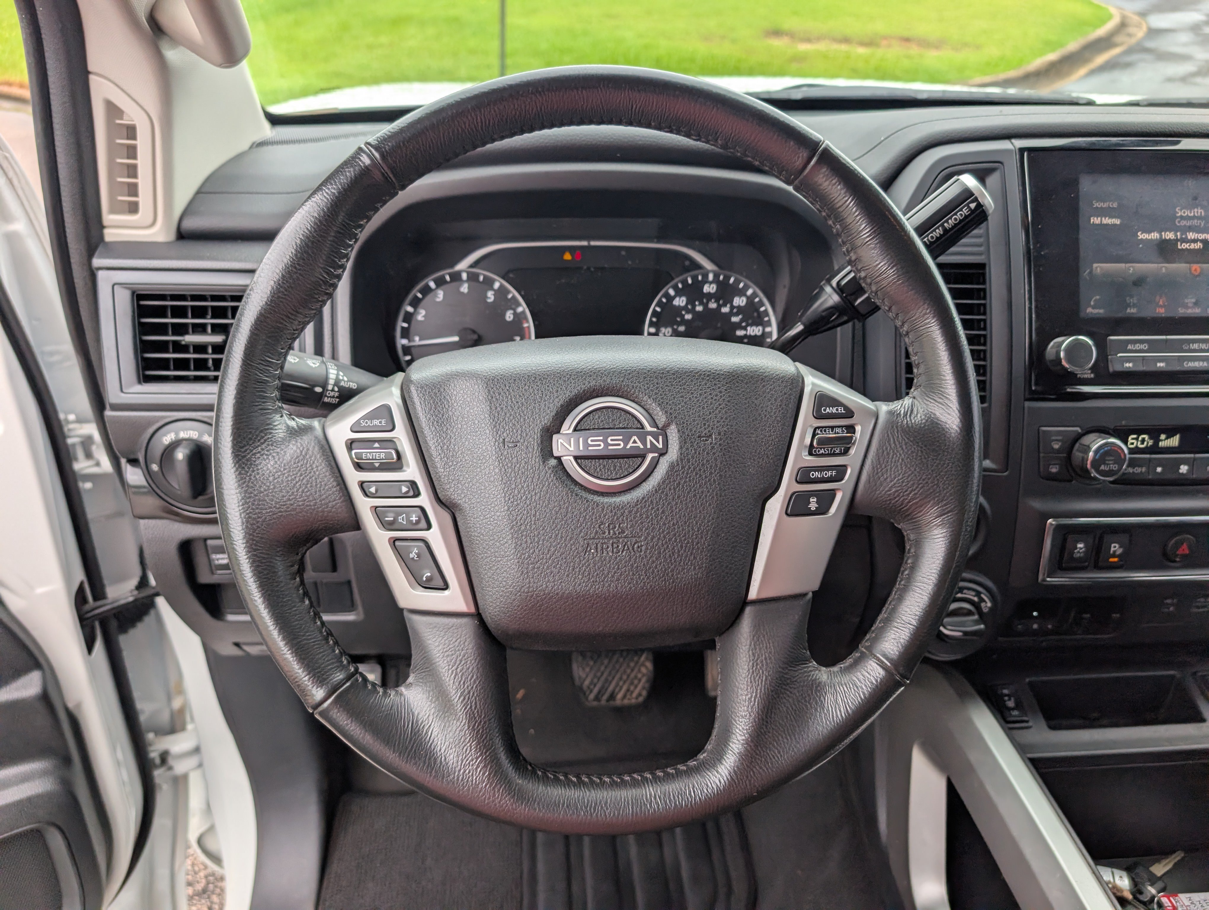 Used 2024 White Nissan SV image 19