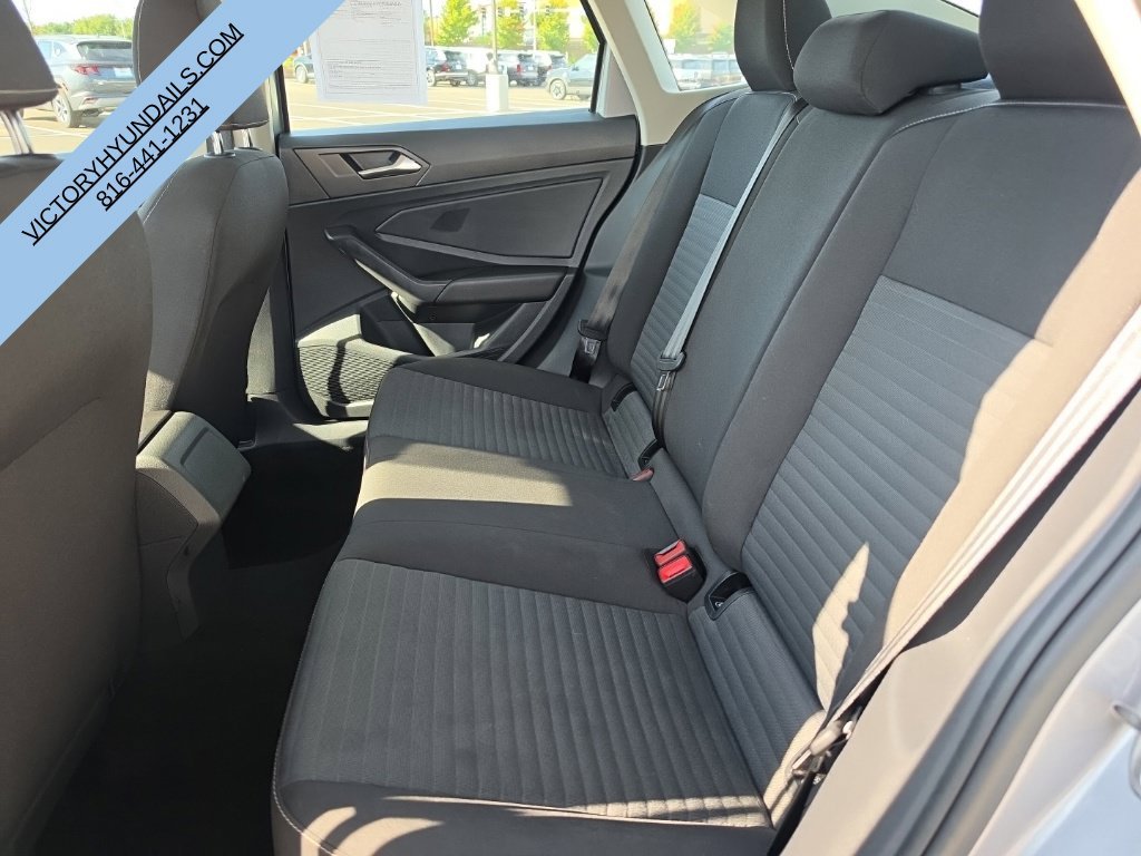 Used 2025  Volkswagen 1.5T S image 21