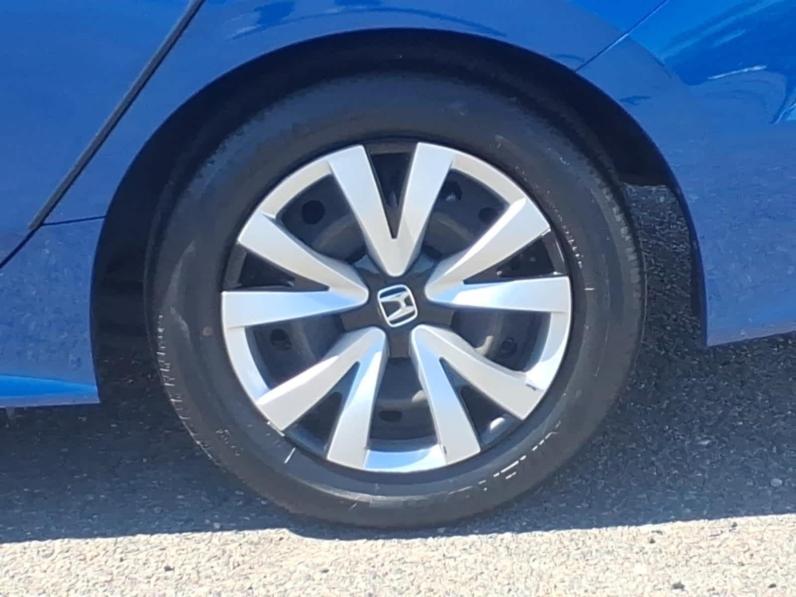 2023 Honda Civic LX - Photo 9