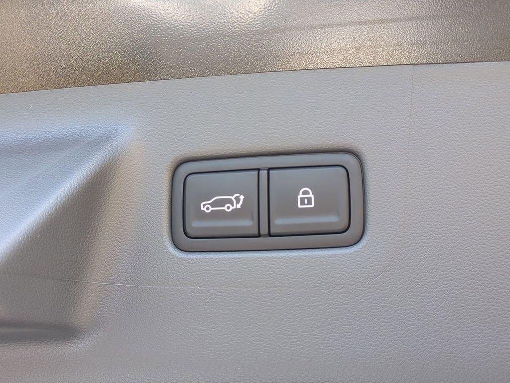 New 2026 Green Hyundai SEL image 15