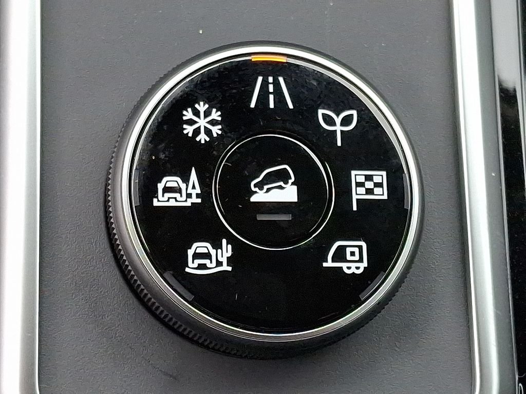 New 2026 Gray Nissan SL image 17