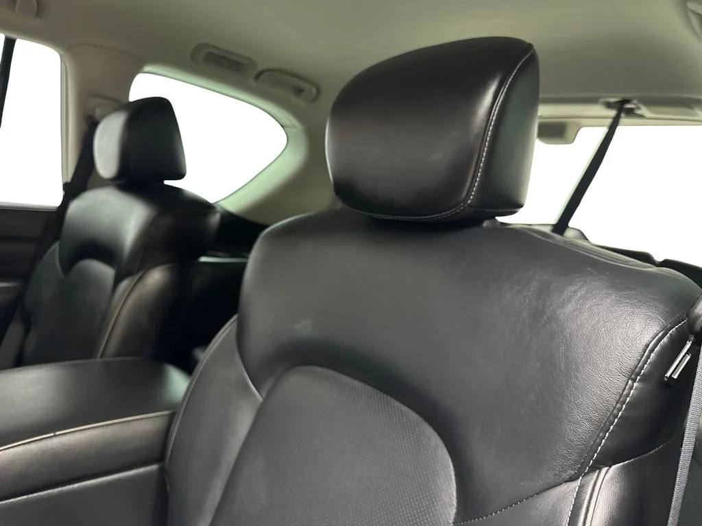 Used 2023 Black INFINITI LUXE image 34