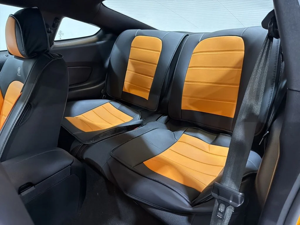 Used 2022 Orange Ford GT image 26