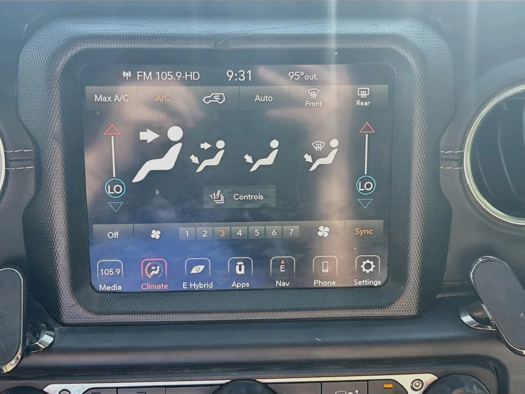 Used 2022 Silver Jeep Unlimited Sahara 4xe image 17