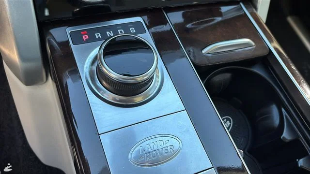 Used 2019  Land Rover 3.0L V6 Supercharged HSE image 30