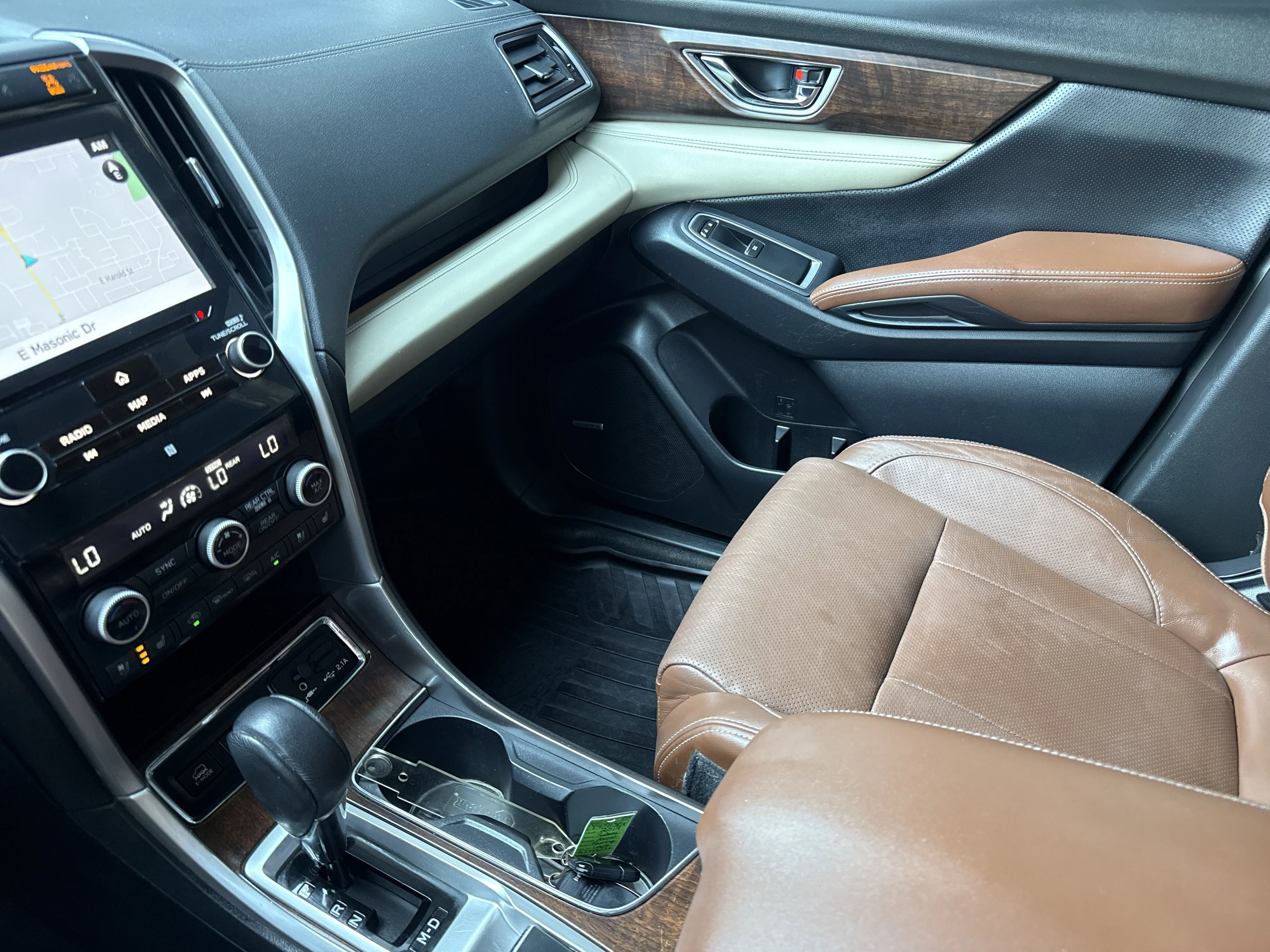 Used 2019 Crystal White Pearl Subaru Touring AWD image 27