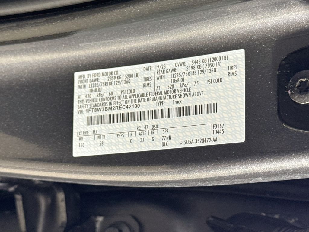 Used 2024 Carbonized Gray Metallic Ford LARIAT image 33