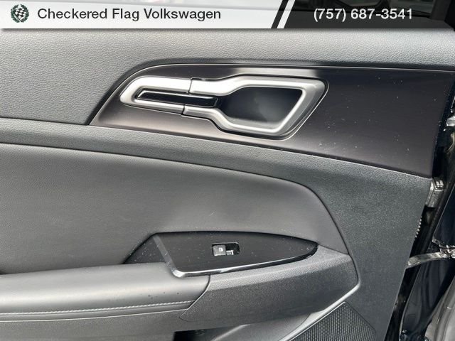 Used 2023 Ebony Black Kia EX image 22