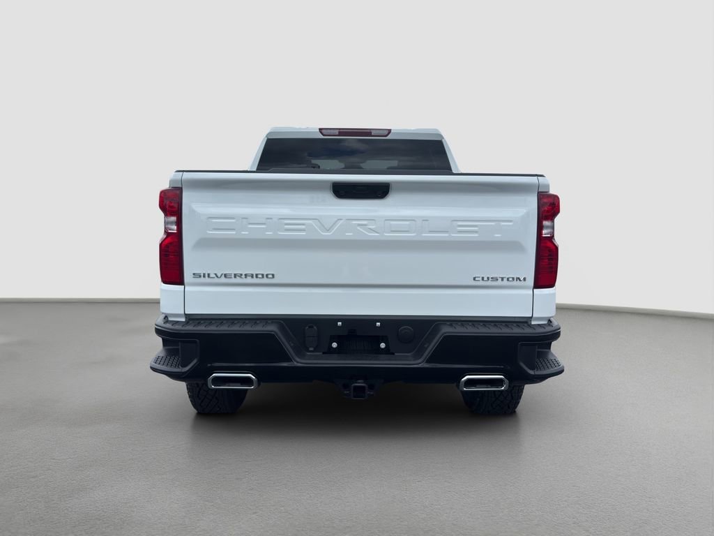 New 2026 Summit White Chevrolet Custom Trail Boss image 5